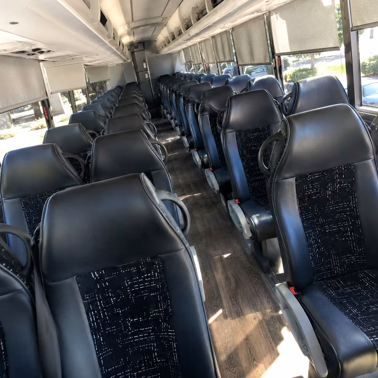 jonesboro charter bus rentals for corporate airport groups