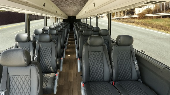 jonesboro 18 passenger minibus rental